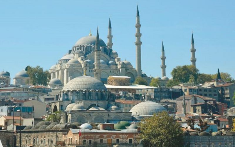 Επίθεση της Χουριέτ στον αρχιεπίσκοπο Ιερώνυμο: Ξεπέρασε τα όρια για την Αγιά Σοφιά