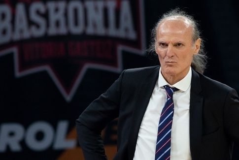 Μπασκόνια: Ανανέωσε ο Ιβάνοβιτς (pic)