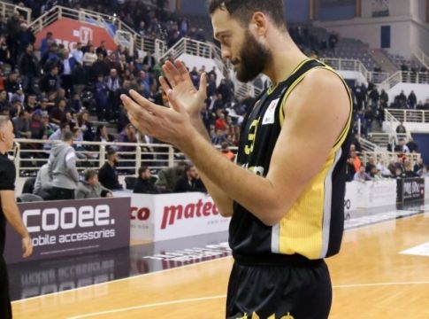 Γιάνκοβιτς : «Στην Ελλάδα όταν χάνεις ένα παιχνίδι, είναι σαν να χάνεις δέκα»