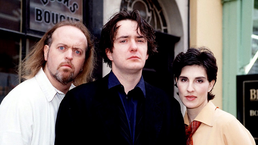 Black Books : Η απόδειξη πως το Βρετανικό χιούμορ είναι όντως cult