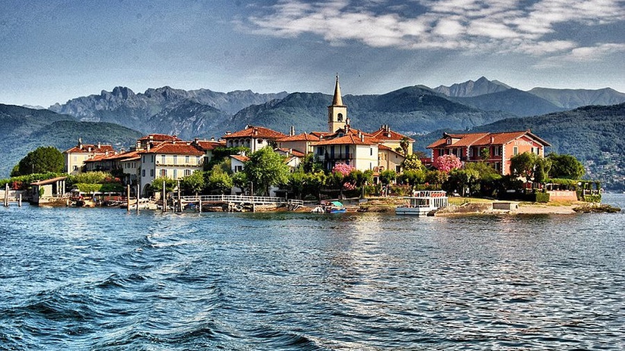 Isola dei Pescatori : Το πιο γραφικό νησί της Ιταλίας έχει μόνο 35 κατοίκους