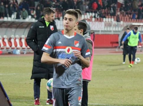 Κλείνει Καρακλάγιτς η ΑΕΚ (vid)