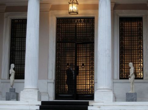 Ανασχηματισμός: Ανά πάσα στιγμή οι διορθωτικές αλλαγές στην κυβέρνηση