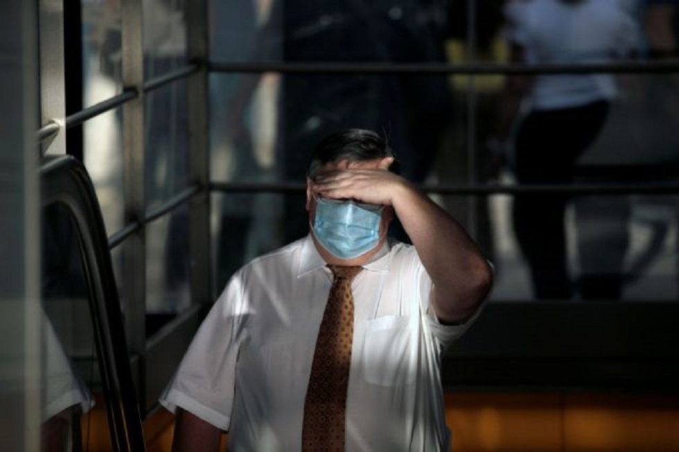Κορωνοϊός : Ποιες μάσκες προστατεύουν, ποιες είναι επικίνδυνες και ποιες διακοσμητικές – Ειδικοί εξηγούν
