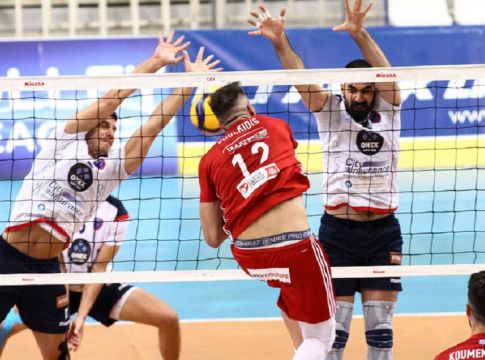 LIVE: Φοίνικας Σύρου-Ολυμπιακός 0-3 σετ (τελικό)