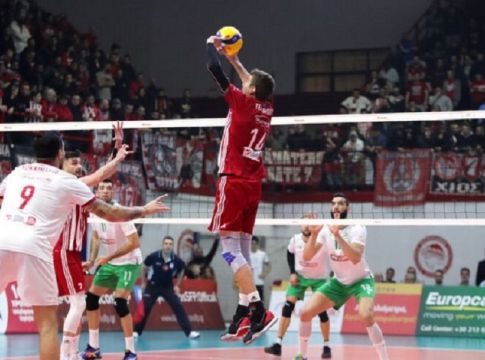 LIVE : Ολυμπιακός-Παναθηναϊκός 0-3 σετ (τελικό)