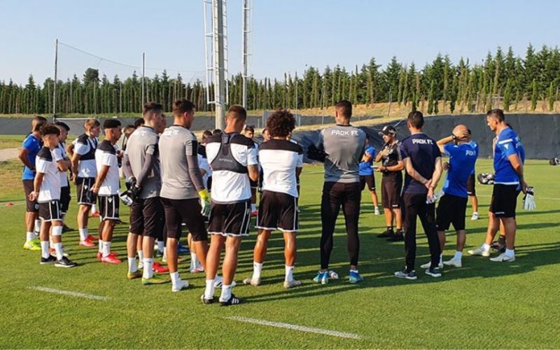 Παίκτης με ύποπτα συμπτώματα στον ΠΑΟΚ