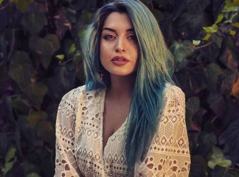 GNTM : Έχεις δει τo plus size model Κατερίνα Πεφτίτση με μαγιό; Μία κούκλα!