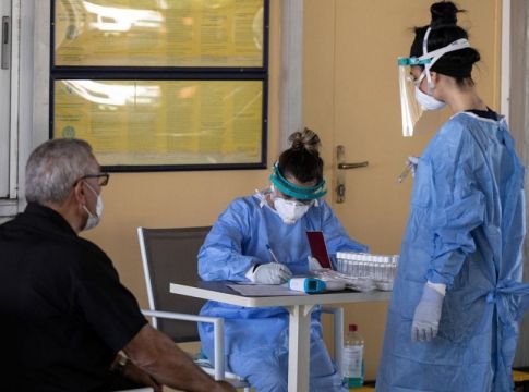 Κορωνοϊός : Η ανακοίνωση της κατασκήνωσης που βρέθηκε κοριτσάκι θετικό