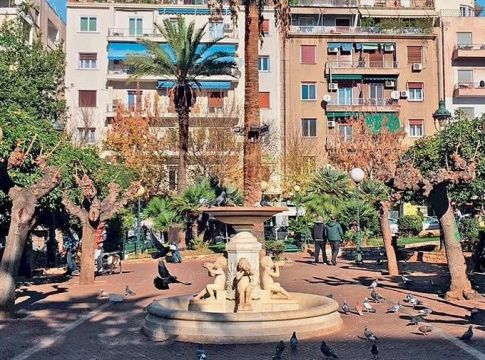 Σε ποια περιοχή της Αθήνας σύχναζαν οι ελεύθεροι άνδρες;