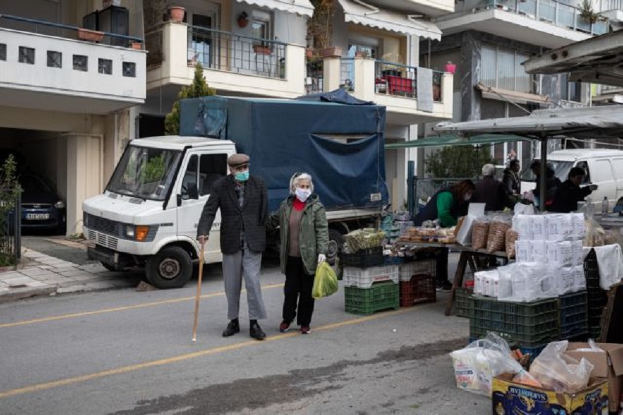 Κορωνοϊός : Έρευνα δείχνει ότι μείωσε το προσδόκιμο ζωής σε Αγγλία και Ουαλία