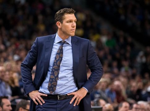 Ουόλτον : «Να απολαύσουμε το παιχνίδι που αγαπάμε»