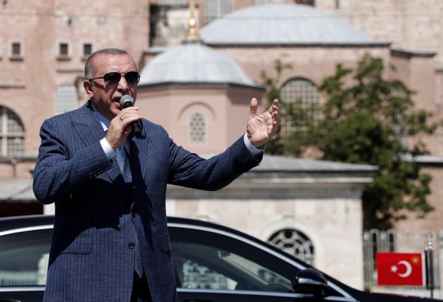 Νέες απειλές Ερντογάν για το Oruc Reis : «Θα απαντήσουμε κατάλληλα στην παραμικρή παρενόχληση»