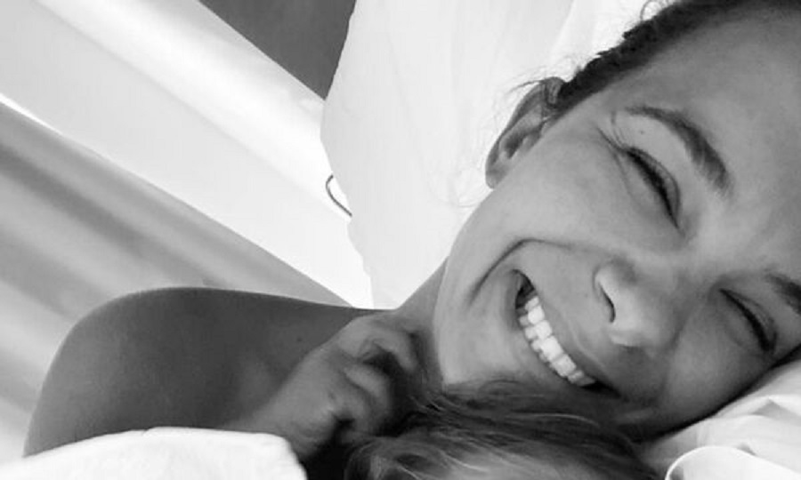 Ελιάνα Χρυσικοπούλου : Οι υπέροχες φωτογραφίες με την κόρη της στο κρεβάτι