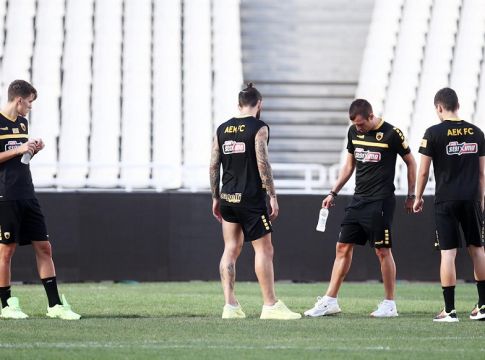 Η προπόνηση της ΑΕΚ στο ΟΑΚΑ (Pics)