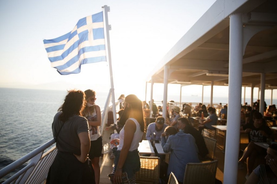 Κορωνοϊός : Τρομάζει το πισωγύρισμα – Κρίσιμες οι επόμενες εβδομάδες