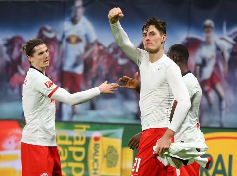 Κλείνει τον Σικ η Λεβερκούζεν (pic)