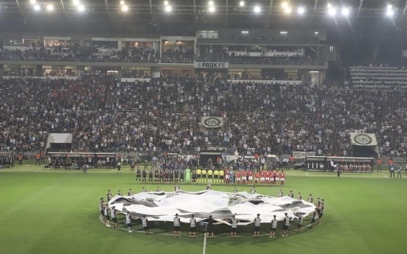ΠΑΟΚ : Διασταύρωση εν όψει στο δρόμο για το… σεντόνι