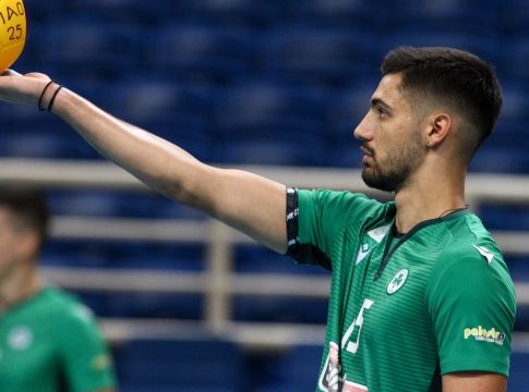 Ράπτης: «Αντέχετε άλλο;»