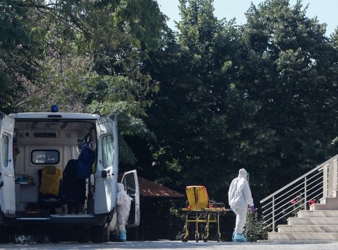 Κορωνοϊός : Κατέληξε 84χρονη στη Θεσσαλονίκη – 222 οι νεκροί