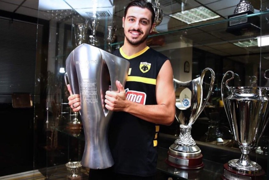 Γαλανόπουλος : «Δε θα μπορούσα να φανταστώ τον εαυτό μου εκτός ΑΕΚ»