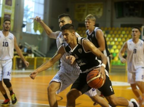 Πέρασε το Ηράκλειο και κρίνει το πρωτάθλημα ο ΠΑΟΚ