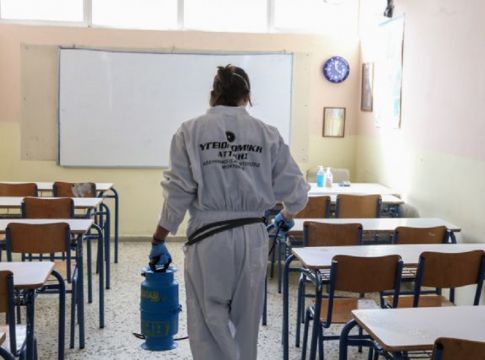Γώγος : Με κρούσμα θα κλείνει τμήμα όχι σχολείο