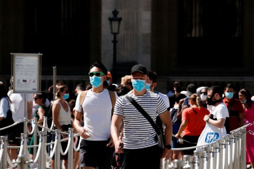 Κορωνοϊός – Γαλλία : Το Παρίσι επιβάλλει τη χρήση της μάσκας σε εξωτερικούς χώρους