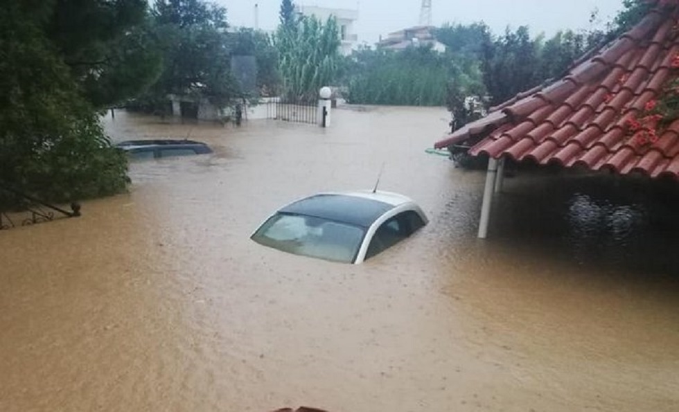 Φονικές πλημμύρες στην Εύβοια : Πέντε οι νεκροί και δύο οι αγνοούμενοι – Σε απόγνωση οι κάτοικοι