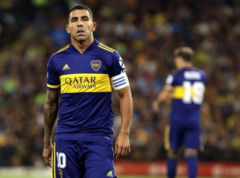 «Σταματά την καριέρα του στο τέλος της σεζόν ο Τέβες»