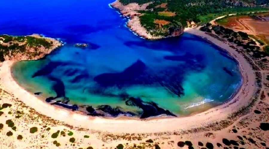 Η φυσική πισίνα στην Πελοπόννησο που είναι χάρμα οφθαλμών