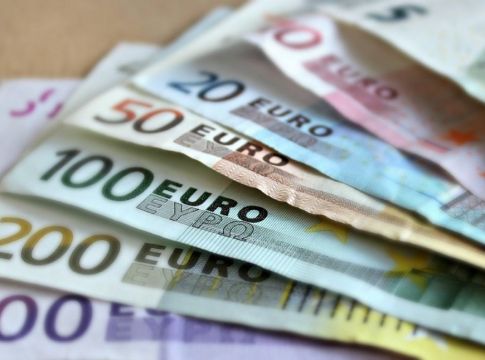 Δάνεια : Τελευταία ευκαιρία για επιδότηση – Ποιους αφορά