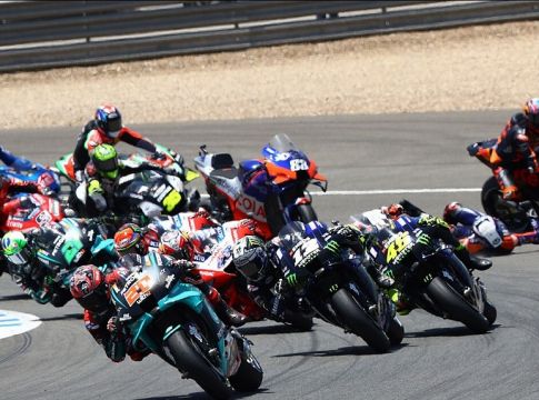 Σοκαριστικό ατύχημα στο αυστριακό Grand Prix (vid)