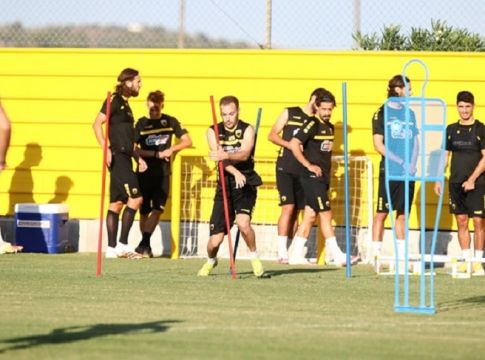 ΑΕΚ : Διάστρεμμα ο Καρακλάγιτς, θα υποβληθεί σε καθαρισμό ο Σιμάνσκι