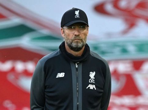 Πένθος για τον Κλοπ, έχασε τη μητέρα του και δεν μπορεί να πάει στην κηδεία