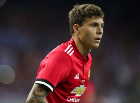 Ο Λίντελοφ κυνήγησε και έπιασε ληστή 90χρονης