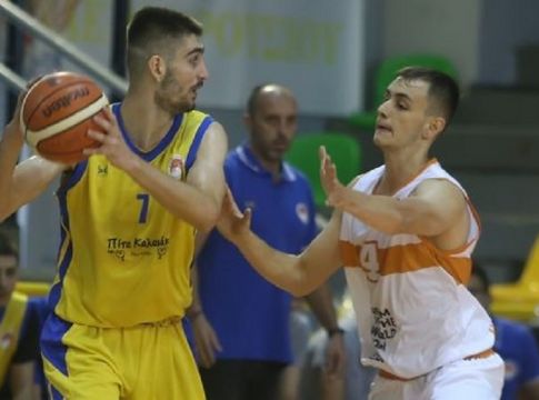 LIVE Streaming: ΚΑΟ Χαλκιδικής – Περιστέρι