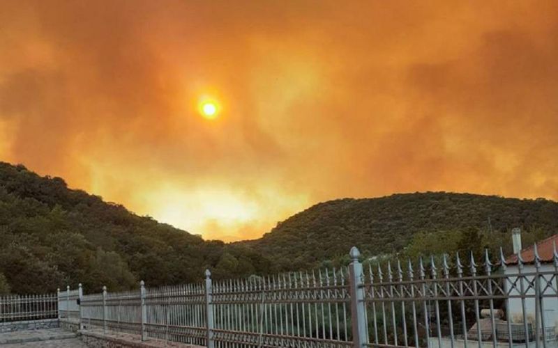 Μάνη: Εμπρησμό πίσω από τη φωτιά βλέπουν οι αρχές – Κάηκαν πάνω από 10.000 στρέμματα