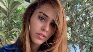Η… καυτή μετεωρολόγος είναι ένα καιρικό φαινόμενο από μόνη της (pics)