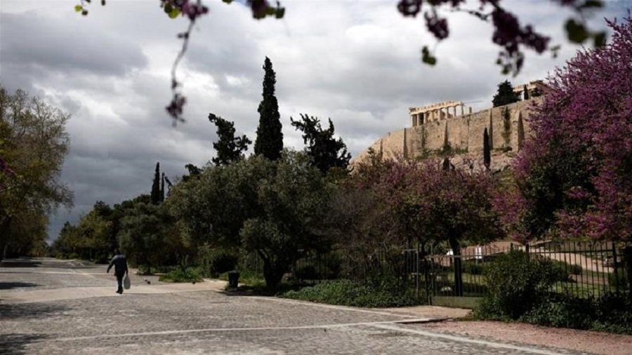 Ο κορωνοϊός καλπάζει, η κοινωνία αντιδρά για τα μέτρα – Μονόδρομος τείνει να γίνει το lockdown