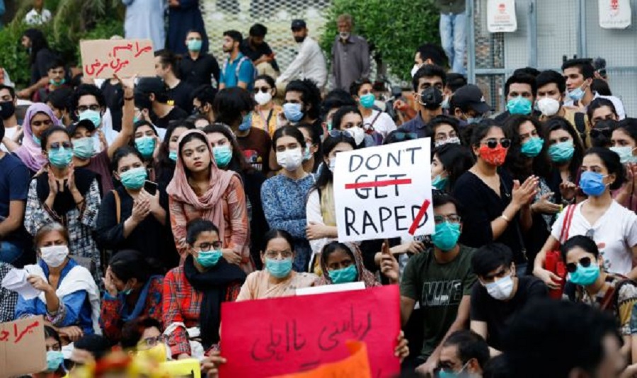 Πακιστάν : Κύμα οργής από μετά τον βιασμό μιας 5χρονης και μιας γυναίκας