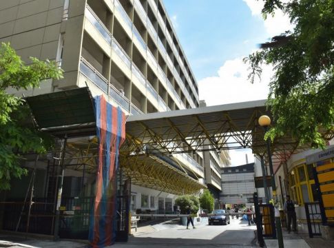 Κορωνοϊός : Νεκρός 25χρονος στον «Ευαγγελισμό» – Δύο ακόμη θύματα