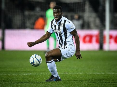 Ενδιαφέρον από κινέζικη ομάδα για τον Εσίτι!