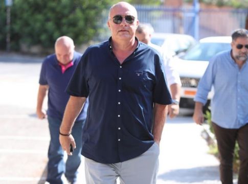 Δεν πέρασε το πραξικόπημα ΕΠΟ και Μπέου