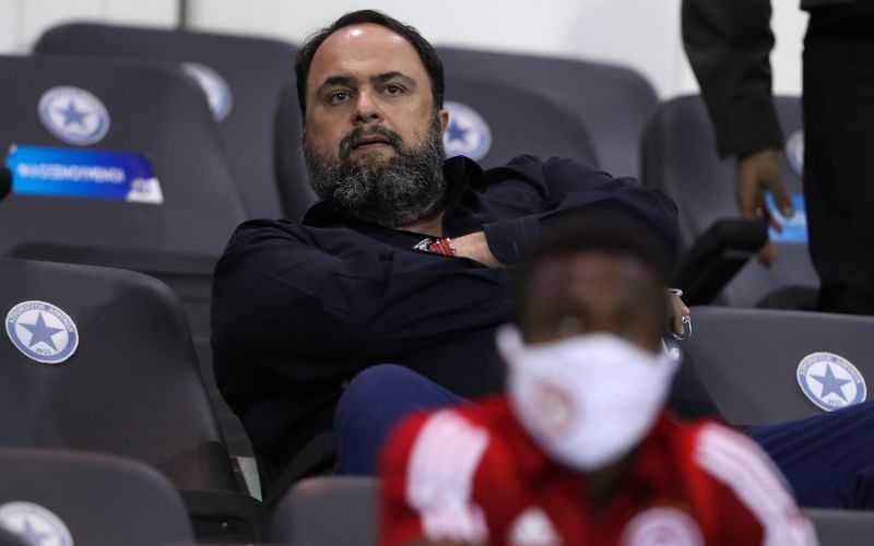Στο Περιστέρι ο Μαρινάκης, βλέπει το Ατρόμητος – Ολυμπιακός (pics)