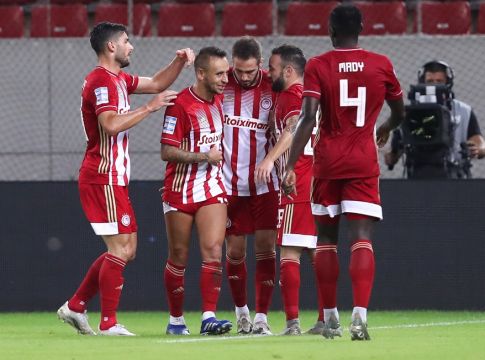 Ολυμπιακός : Δυο αλλαγές, τρία ελληνικά αριστερά, χαίρεται!