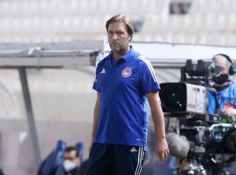 Μαρτίνς : «Δείξαμε τι σημαίνει Ολυμπιακός»