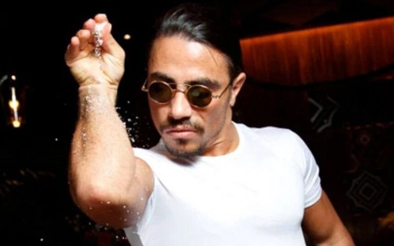 Salt Bae : Το νέο του εστιατόριο στη Βοστώνη κλείνει πριν καν ανοίξει λόγω παραβάσεων