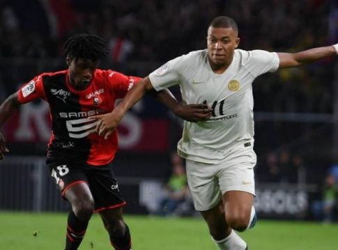 Πάει για ρεκόρ με εθνική Γαλλίας ο Καμαβινγκά