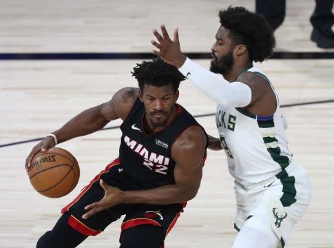 Μπακς – Χιτ 94-103 : Αποκλεισμός για Μιλγουόκι και Γιάννη (vid)